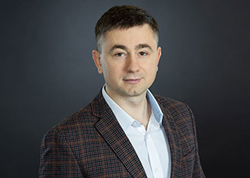 Антон Васильев, Центральный офис компании Юникон